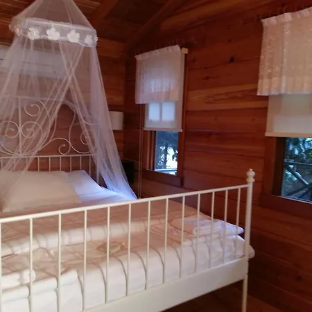 Portalimo - Adult Only +12 Lodge