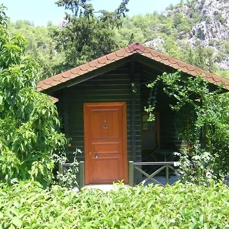 Portalimo - Adult Only +12 Lodge