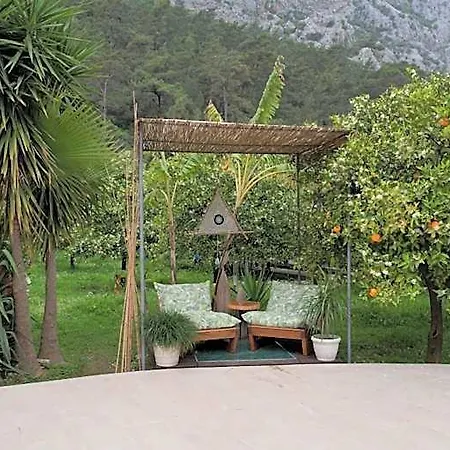 Portalimo - Adult Only +12 Lodge
